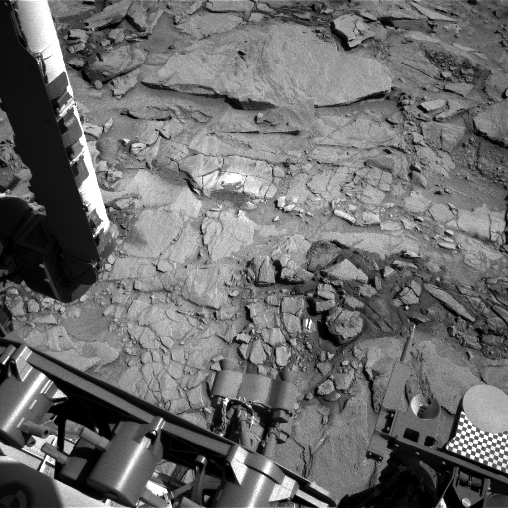 Navcam view of the workspace at Lubango