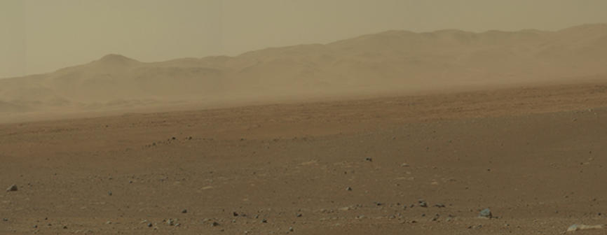 First High-Resolution Color Mosaic of Curiosity's Mastcam Images
