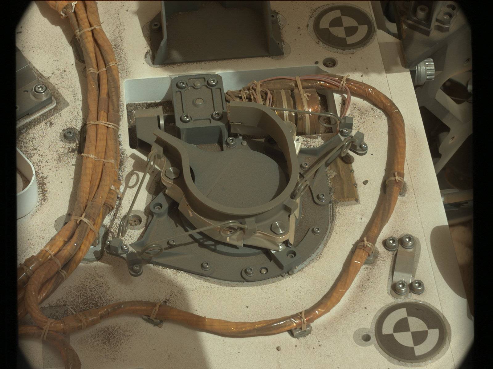 Nasa's Mars rover Curiosity acquired this image using its Mast Camera (Mastcam) on Sol 195