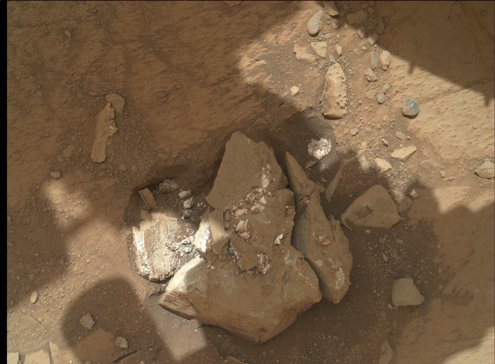 Nasa's Mars rover Curiosity acquired this image using its Mars Hand Lens Imager (MAHLI) on Sol 231