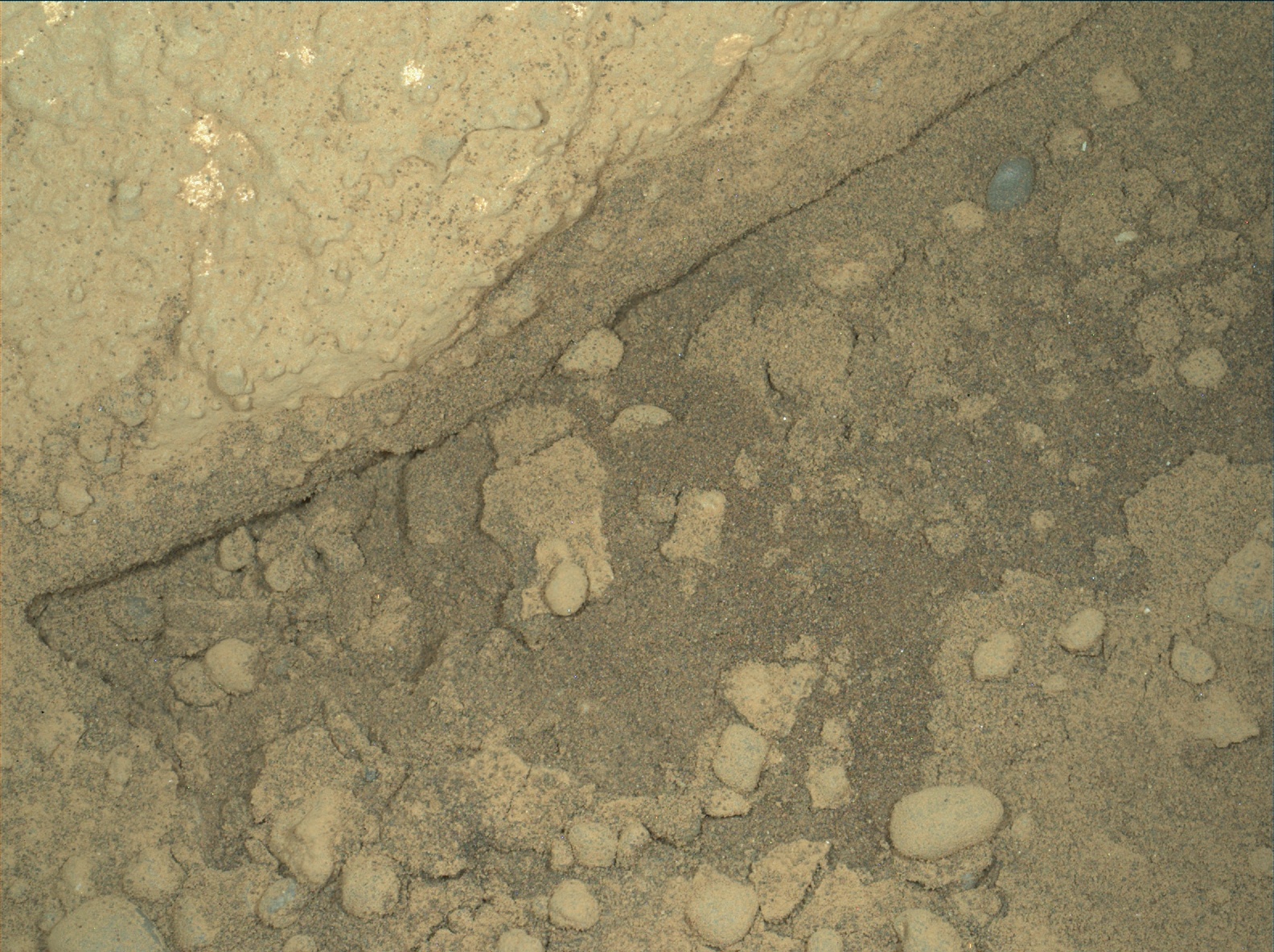 Nasa's Mars rover Curiosity acquired this image using its Mars Hand Lens Imager (MAHLI) on Sol 293