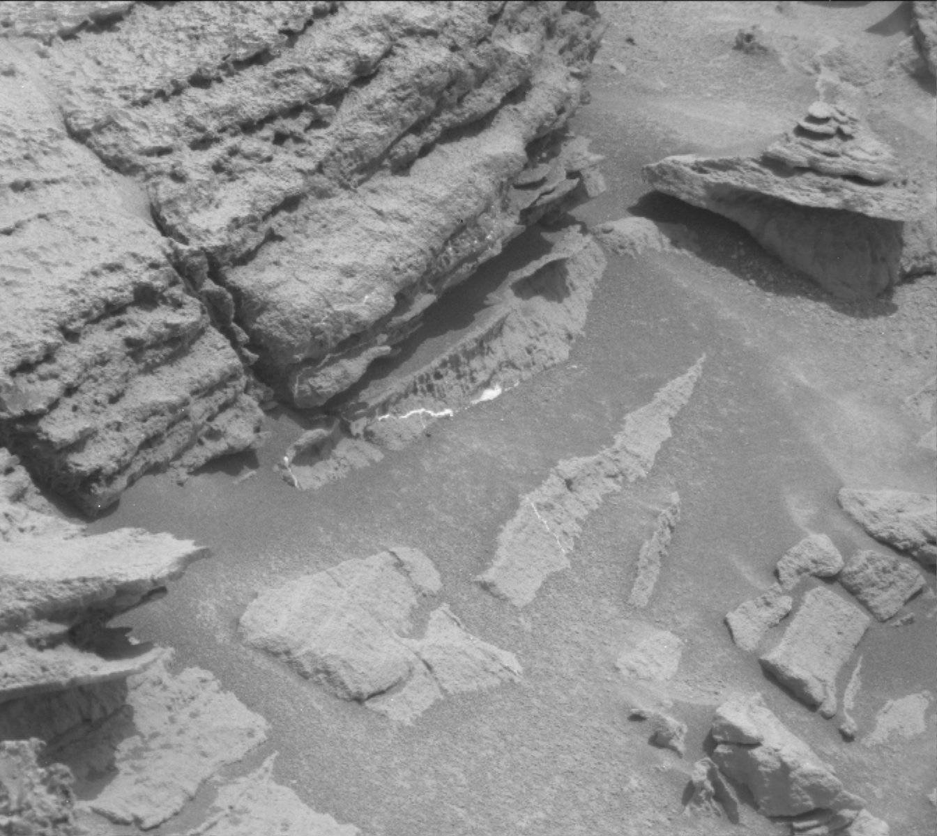 Nasa's Mars rover Curiosity acquired this image using its Mast Camera (Mastcam) on Sol 323