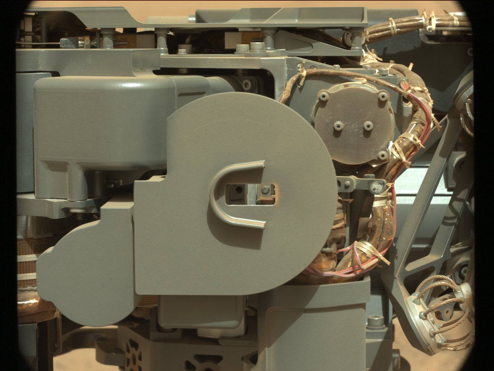 Nasa's Mars rover Curiosity acquired this image using its Mast Camera (Mastcam) on Sol 418
