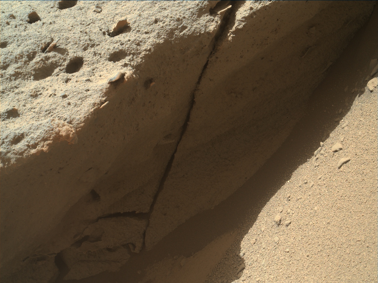 Nasa's Mars rover Curiosity acquired this image using its Mars Hand Lens Imager (MAHLI) on Sol 443