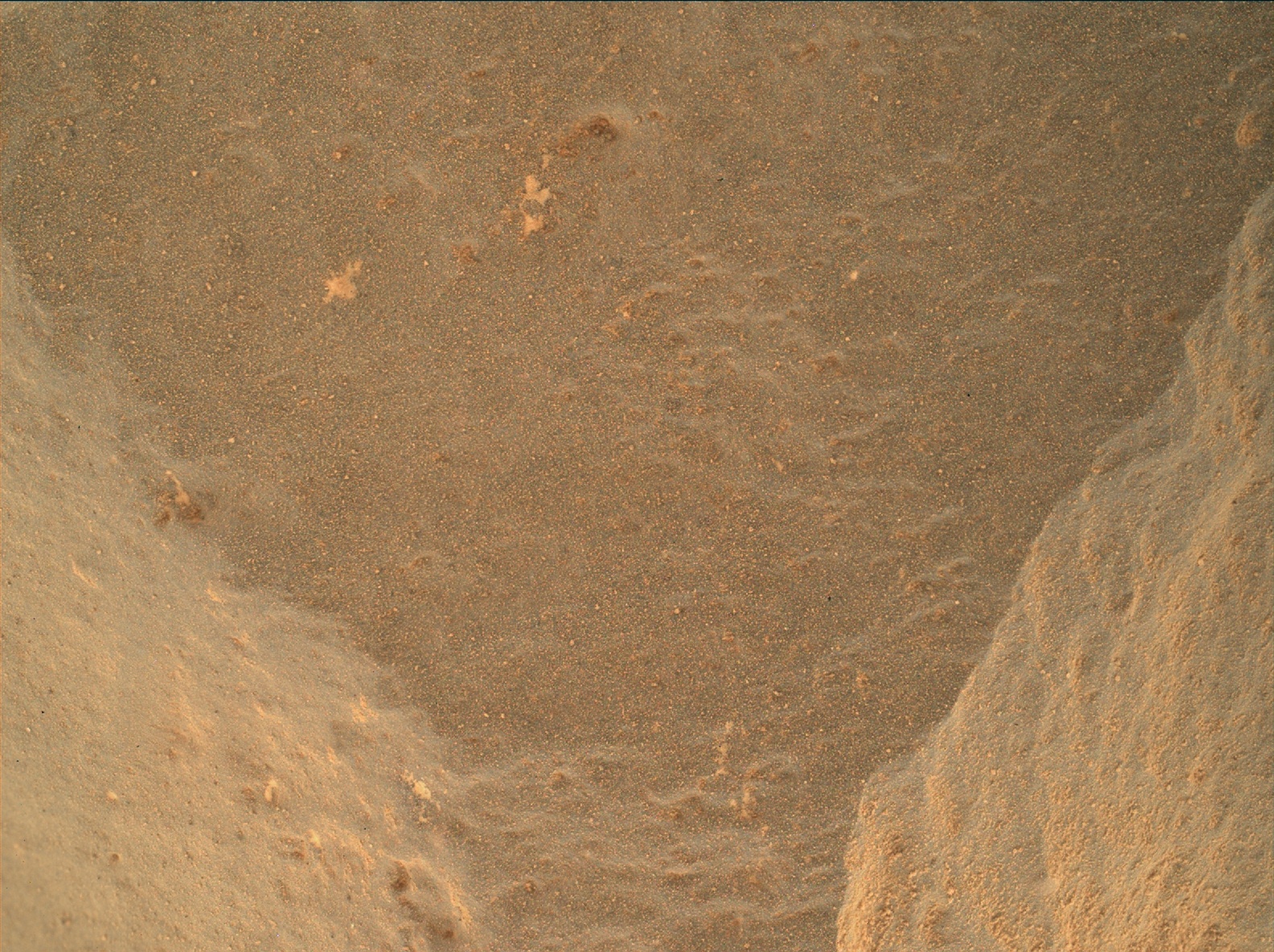 Nasa's Mars rover Curiosity acquired this image using its Mars Hand Lens Imager (MAHLI) on Sol 472