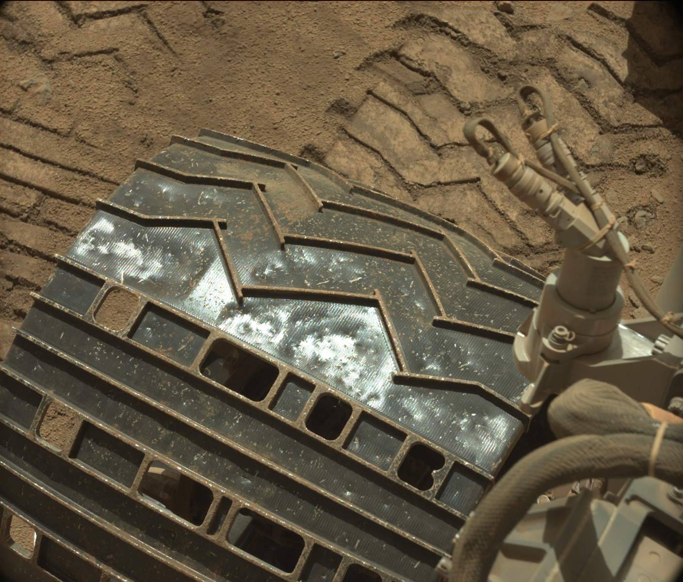 Nasa's Mars rover Curiosity acquired this image using its Mast Camera (Mastcam) on Sol 562
