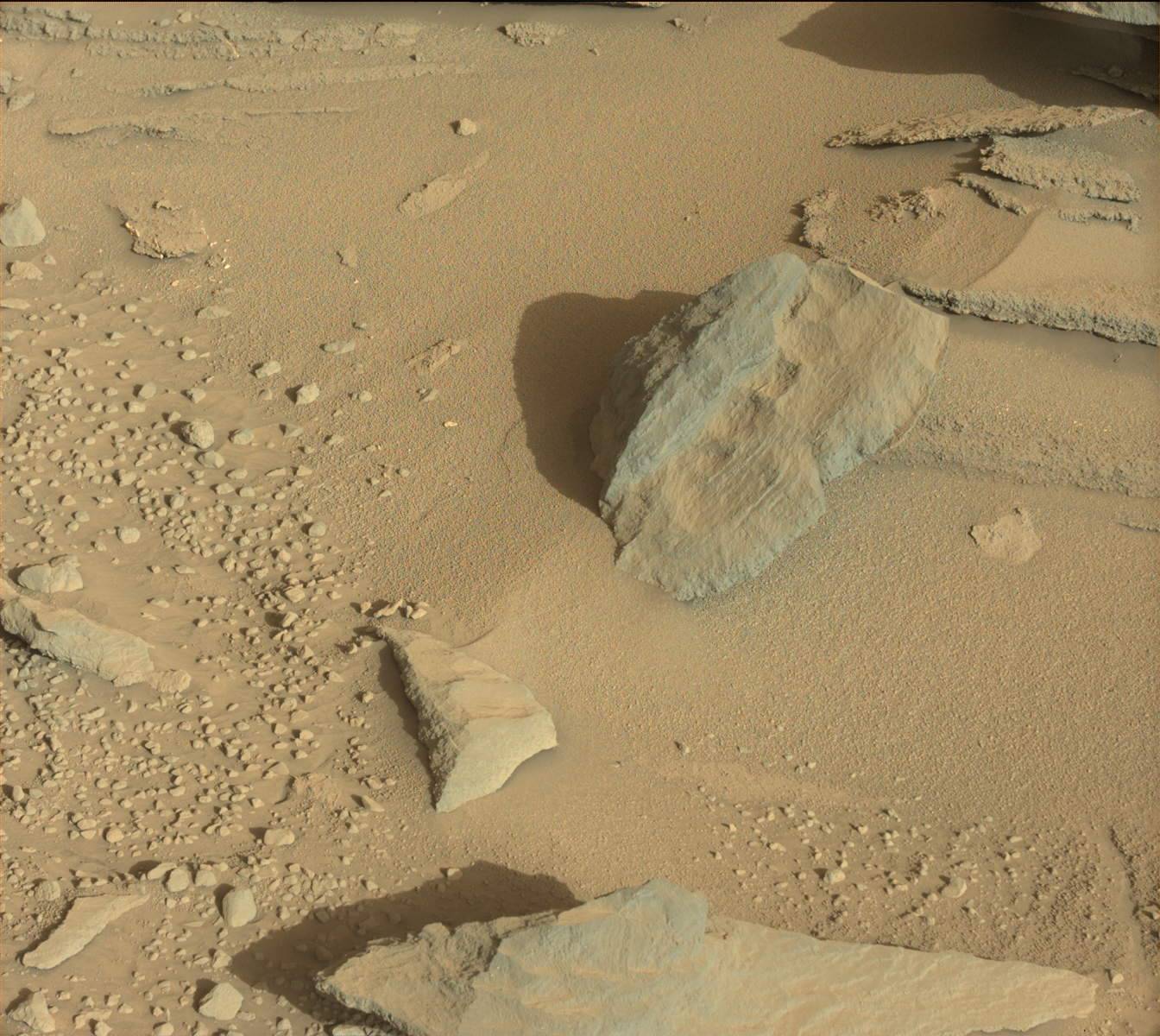 Nasa's Mars rover Curiosity acquired this image using its Mast Camera (Mastcam) on Sol 574