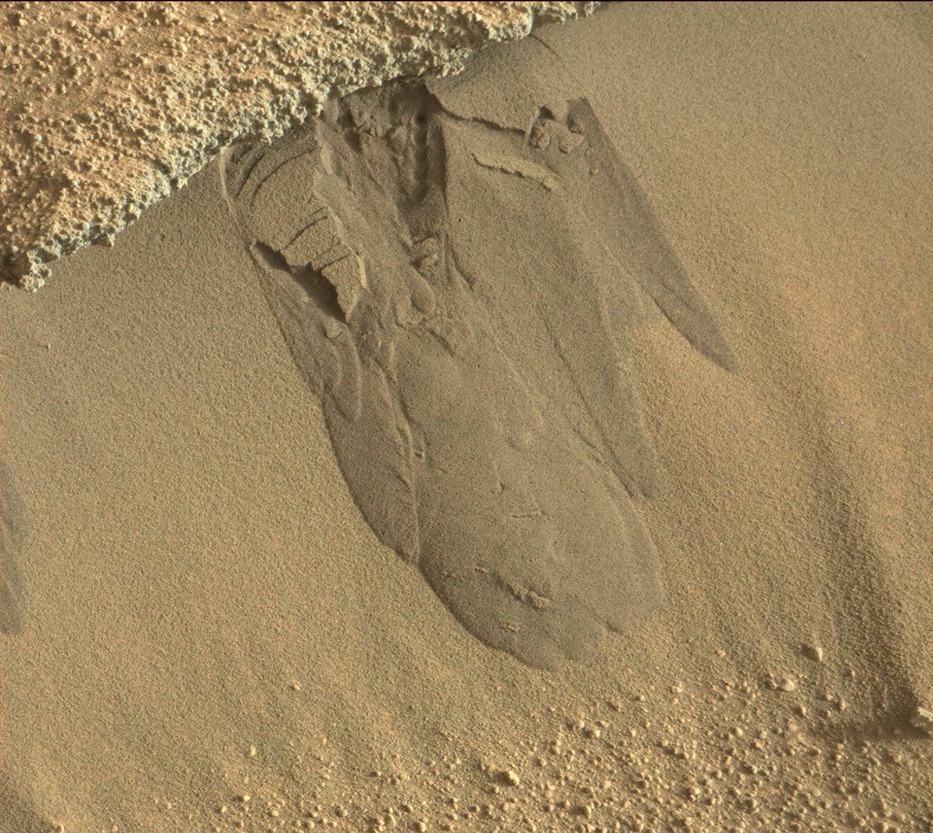 Nasa's Mars rover Curiosity acquired this image using its Mast Camera (Mastcam) on Sol 584