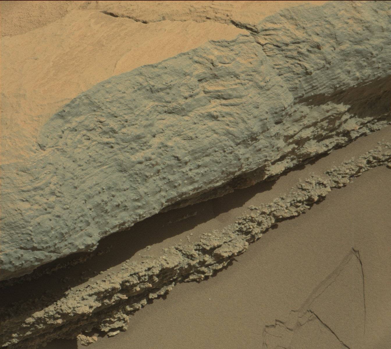 Nasa's Mars rover Curiosity acquired this image using its Mast Camera (Mastcam) on Sol 586