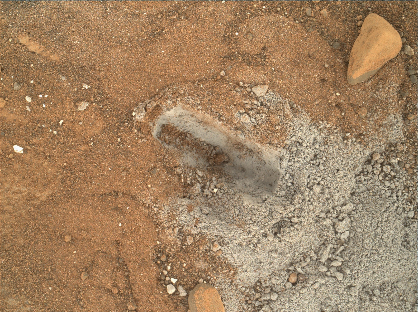 Nasa's Mars rover Curiosity acquired this image using its Mars Hand Lens Imager (MAHLI) on Sol 733