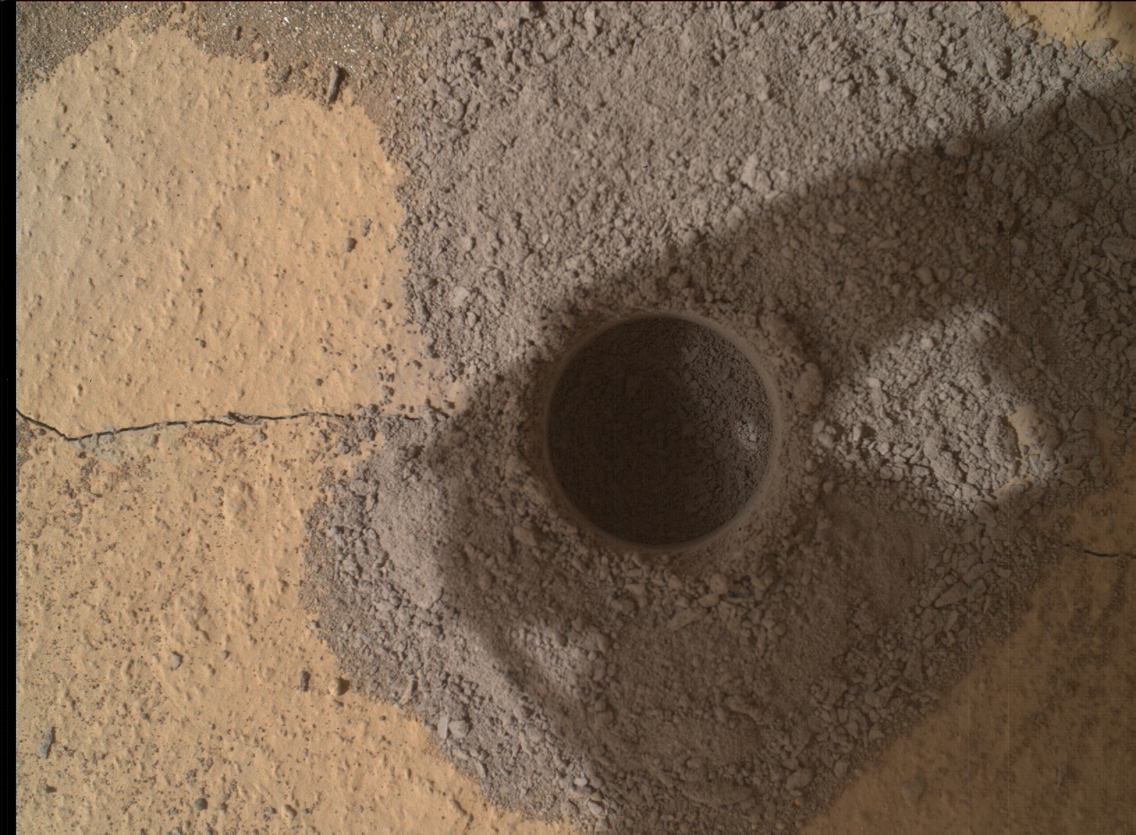 Nasa's Mars rover Curiosity acquired this image using its Mars Hand Lens Imager (MAHLI) on Sol 756