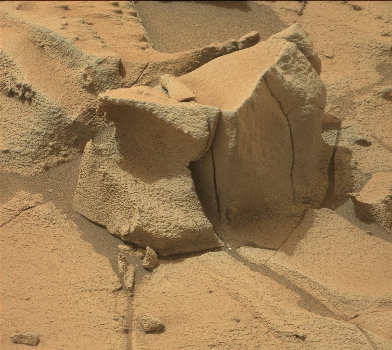 Nasa's Mars rover Curiosity acquired this image using its Mast Camera (Mastcam) on Sol 823