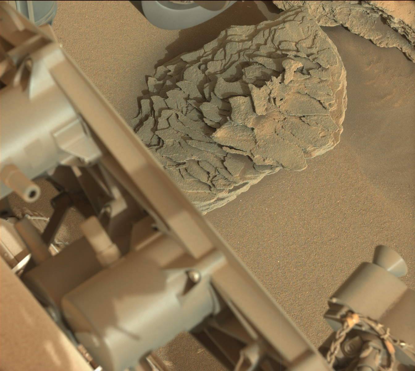 Nasa's Mars rover Curiosity acquired this image using its Mast Camera (Mastcam) on Sol 840