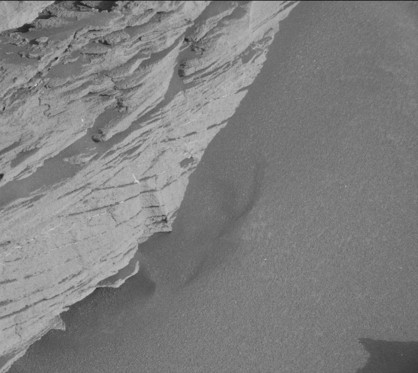 Nasa's Mars rover Curiosity acquired this image using its Mast Camera (Mastcam) on Sol 842