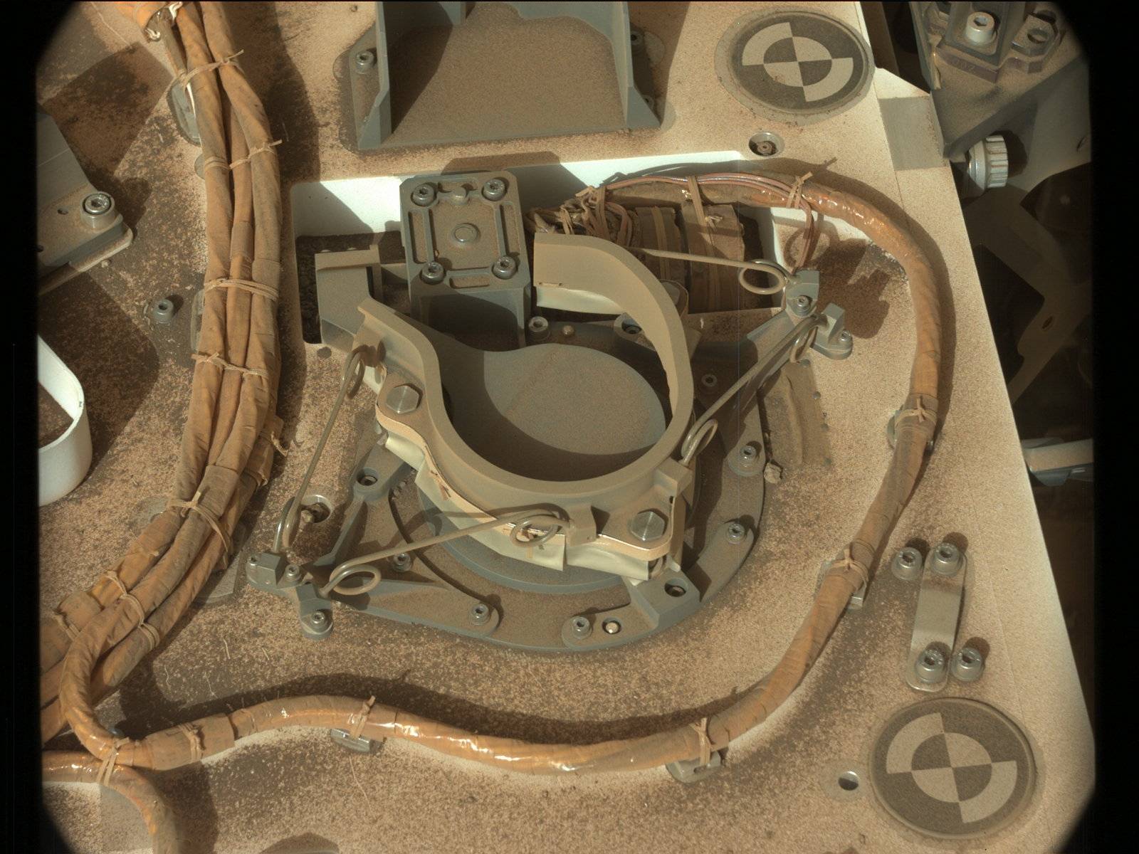 Nasa's Mars rover Curiosity acquired this image using its Mast Camera (Mastcam) on Sol 884