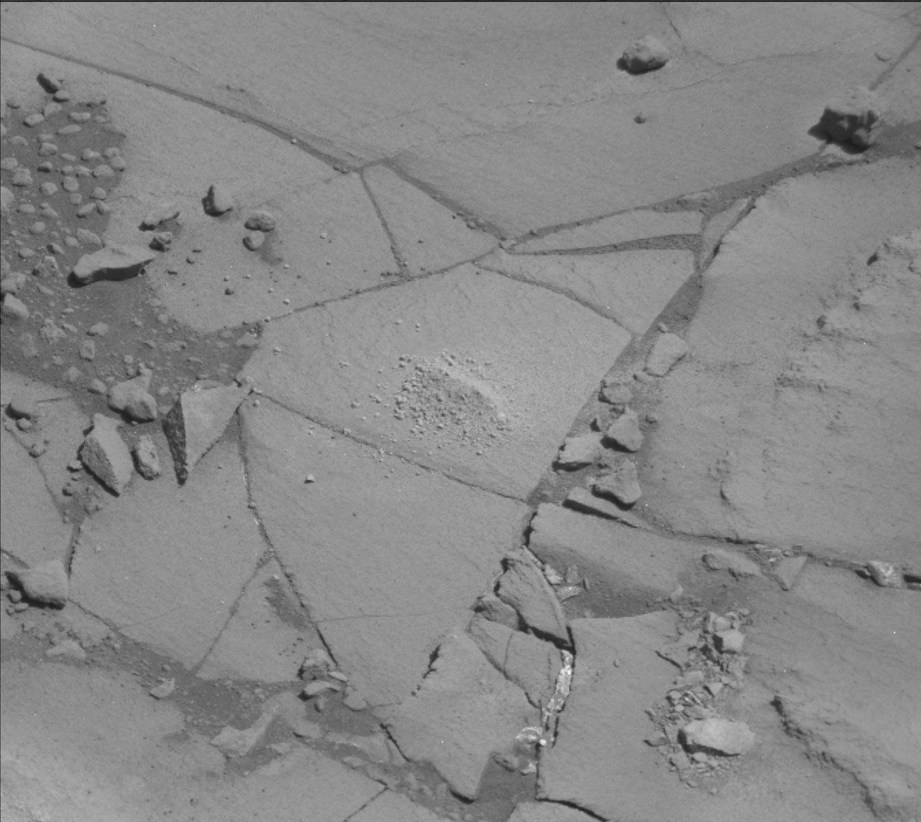Nasa's Mars rover Curiosity acquired this image using its Mast Camera (Mastcam) on Sol 895