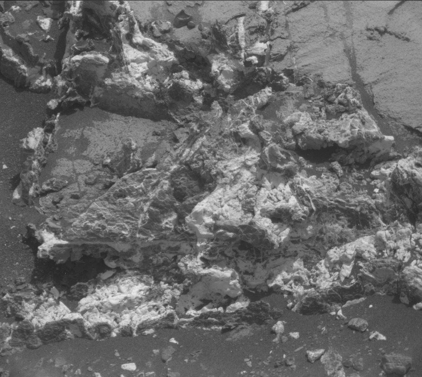 Nasa's Mars rover Curiosity acquired this image using its Mast Camera (Mastcam) on Sol 929