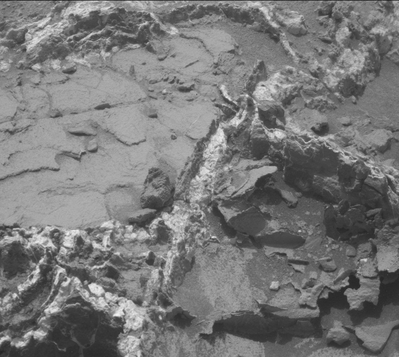 Nasa's Mars rover Curiosity acquired this image using its Mast Camera (Mastcam) on Sol 935