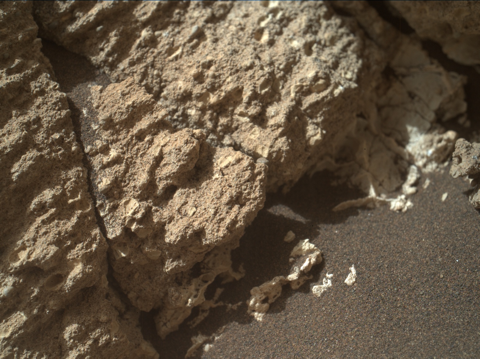 Nasa's Mars rover Curiosity acquired this image using its Mars Hand Lens Imager (MAHLI) on Sol 1032