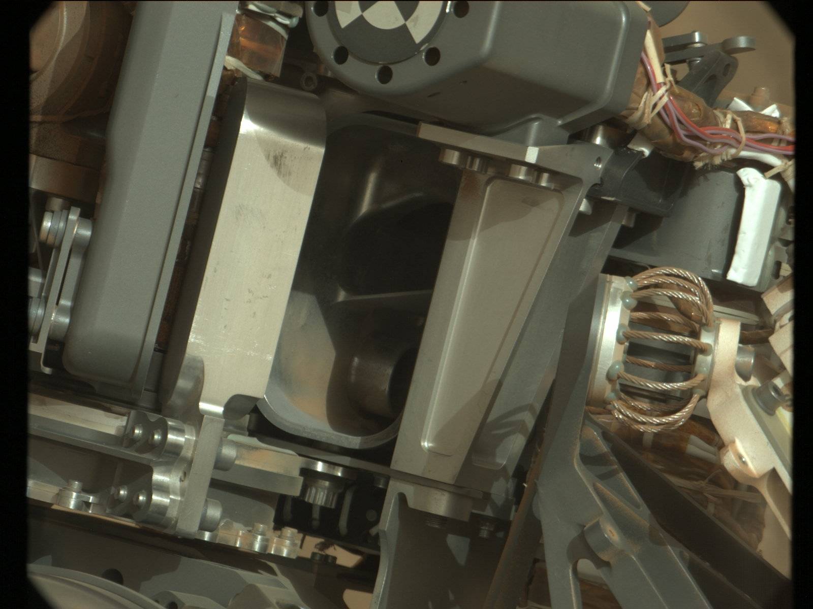 Nasa's Mars rover Curiosity acquired this image using its Mast Camera (Mastcam) on Sol 1048