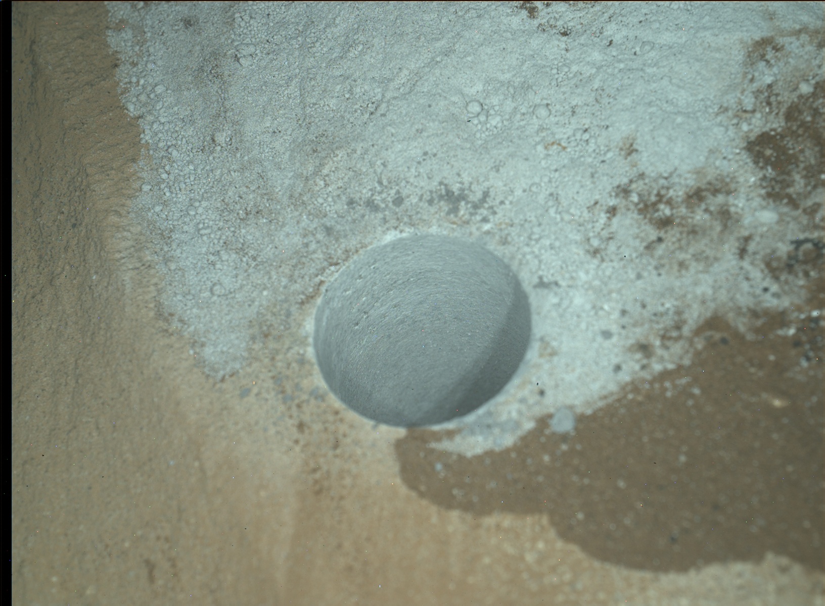 Nasa's Mars rover Curiosity acquired this image using its Mars Hand Lens Imager (MAHLI) on Sol 1324