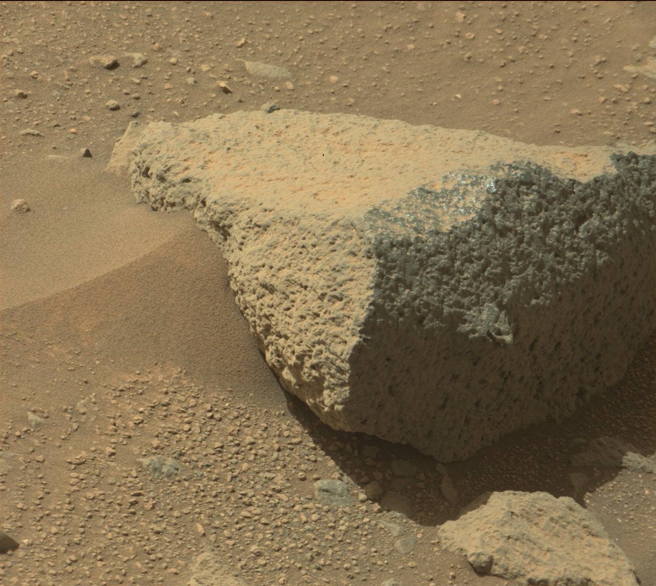 Nasa's Mars rover Curiosity acquired this image using its Mast Camera (Mastcam) on Sol 1407