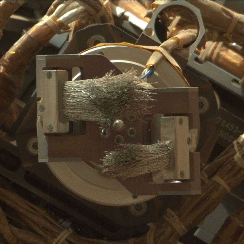 Nasa's Mars rover Curiosity acquired this image using its Mast Camera (Mastcam) on Sol 1418