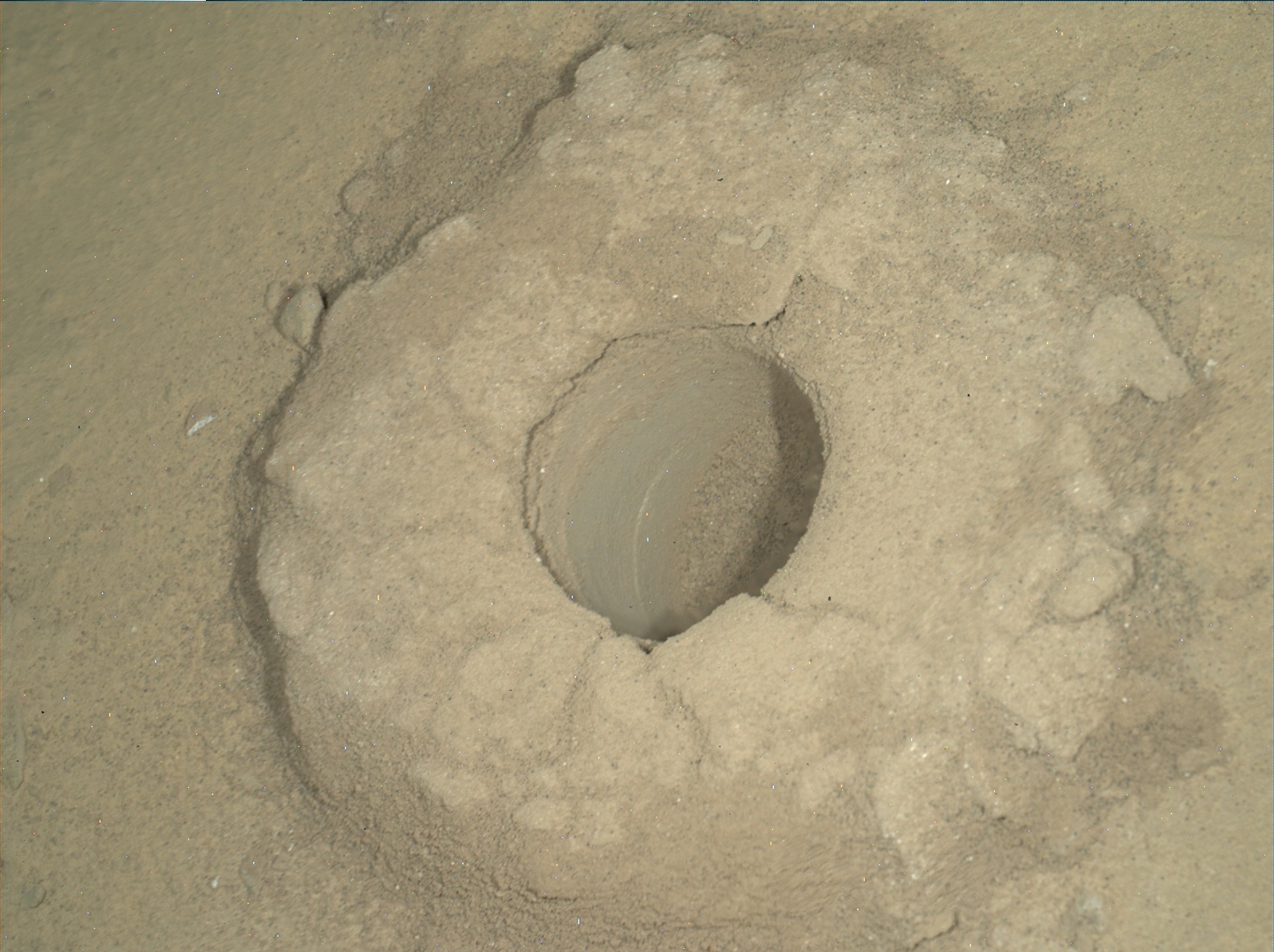 Nasa's Mars rover Curiosity acquired this image using its Mars Hand Lens Imager (MAHLI) on Sol 1472