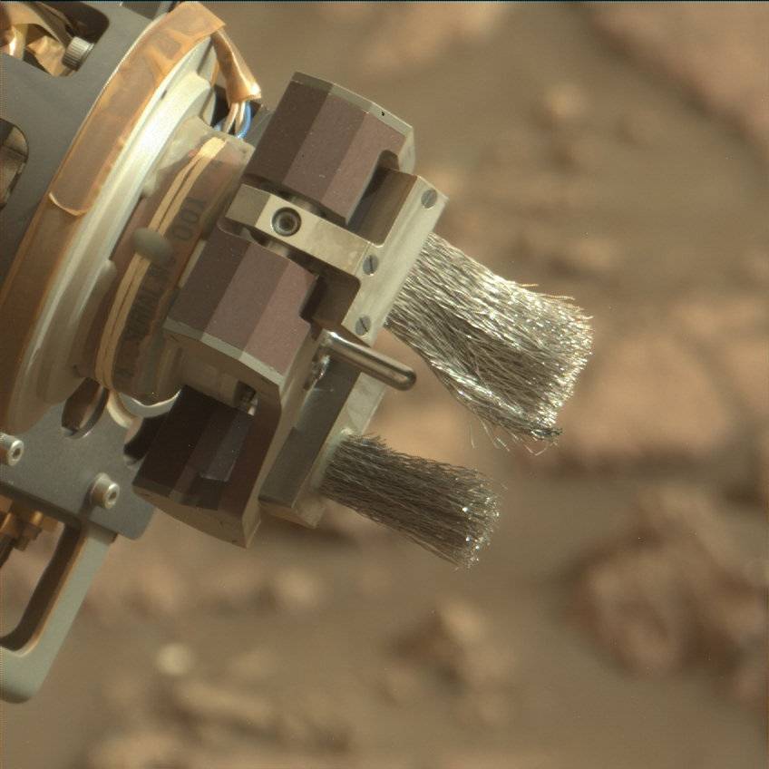 Nasa's Mars rover Curiosity acquired this image using its Mast Camera (Mastcam) on Sol 1477