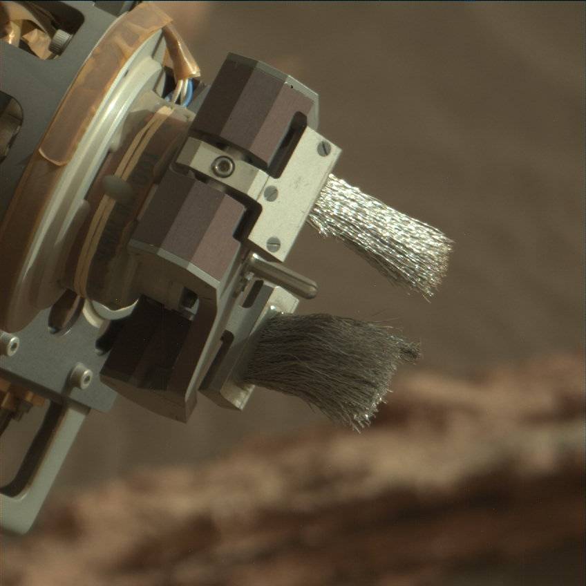 Nasa's Mars rover Curiosity acquired this image using its Mast Camera (Mastcam) on Sol 1586