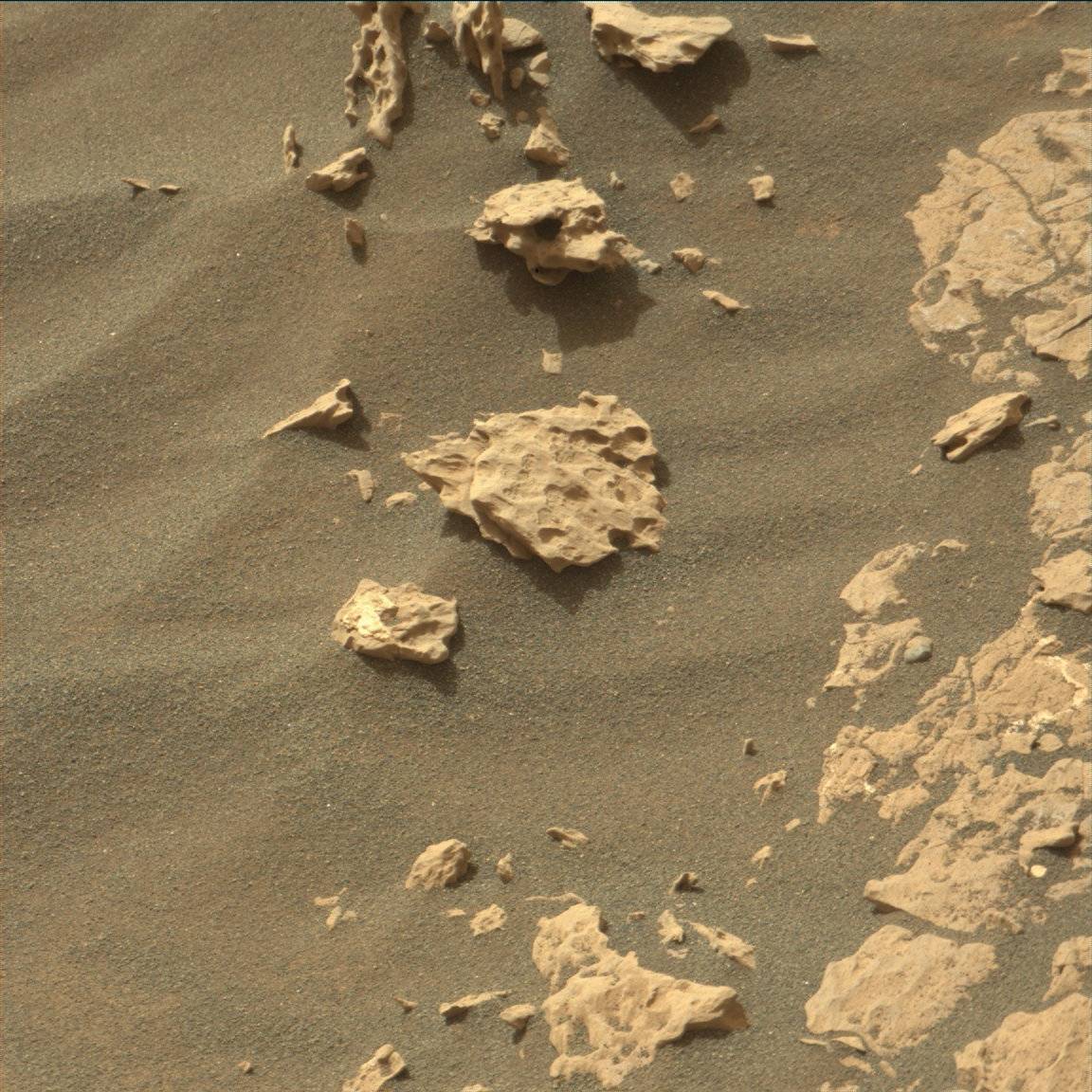 Nasa's Mars rover Curiosity acquired this image using its Mast Camera (Mastcam) on Sol 1671