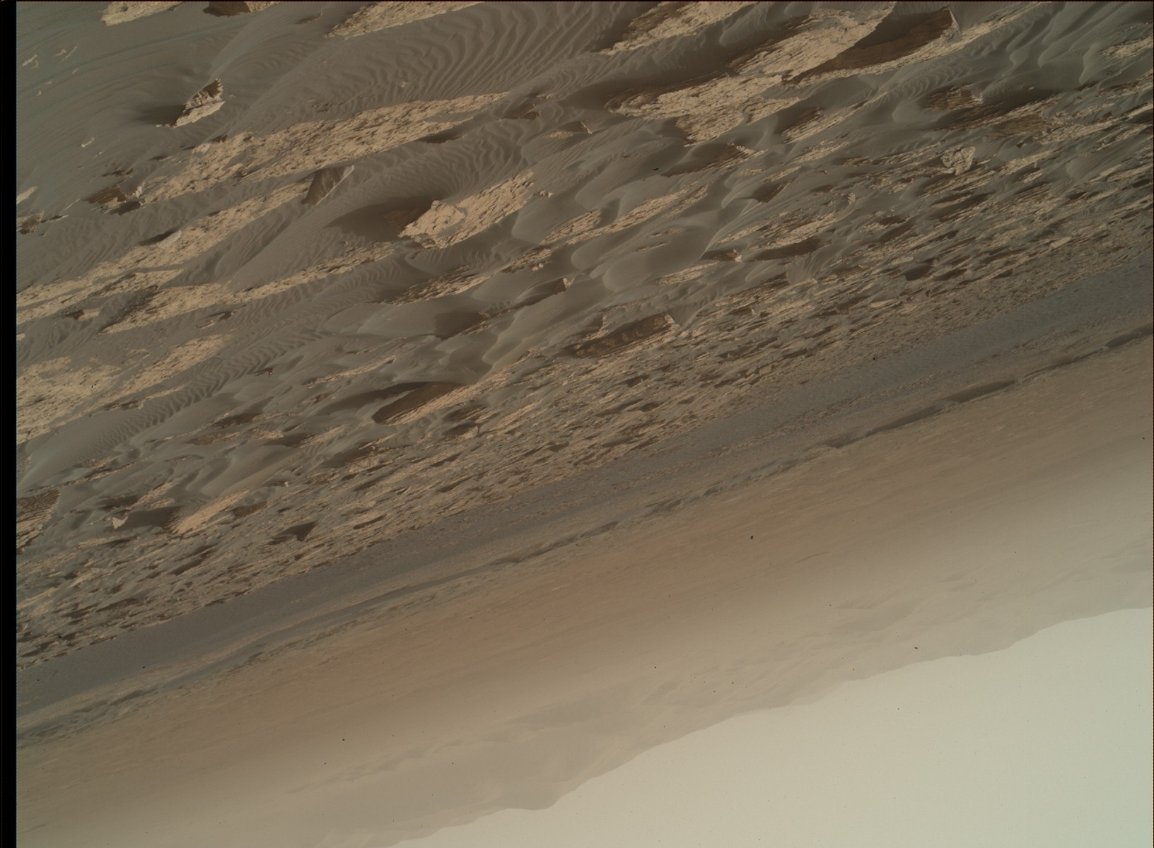 Nasa's Mars rover Curiosity acquired this image using its Mars Hand Lens Imager (MAHLI) on Sol 1739