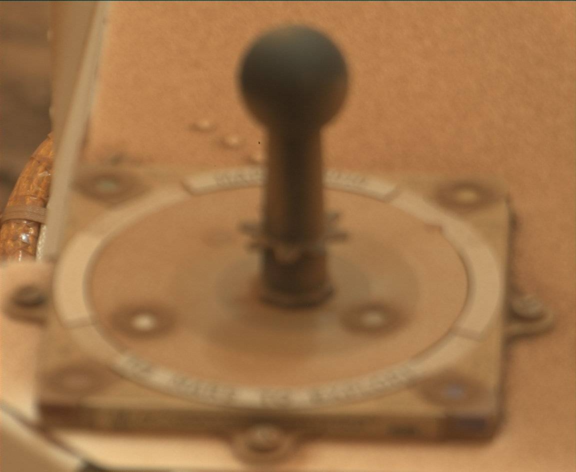 Nasa's Mars rover Curiosity acquired this image using its Mast Camera (Mastcam) on Sol 2122