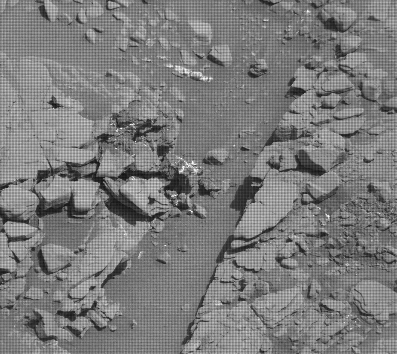Nasa's Mars rover Curiosity acquired this image using its Mast Camera (Mastcam) on Sol 2501