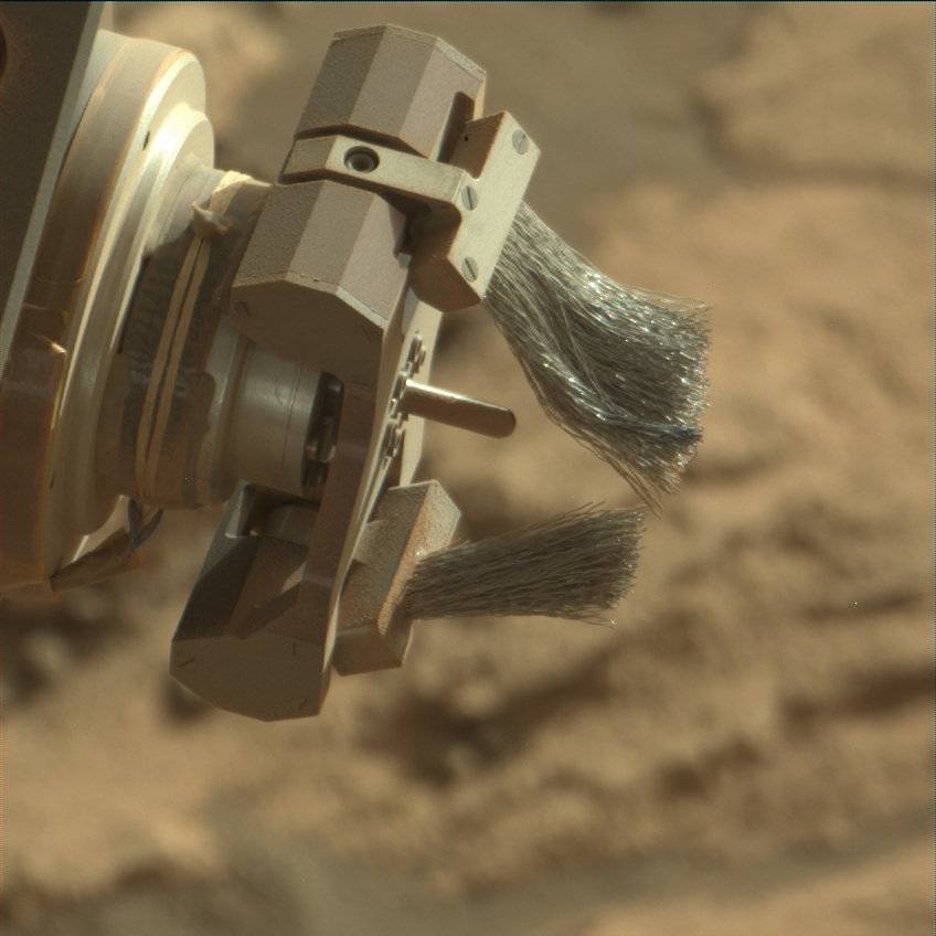 Nasa's Mars rover Curiosity acquired this image using its Mast Camera (Mastcam) on Sol 2574
