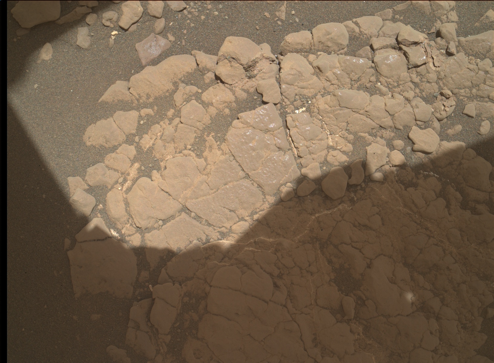 Nasa's Mars rover Curiosity acquired this image using its Mars Hand Lens Imager (MAHLI) on Sol 2577