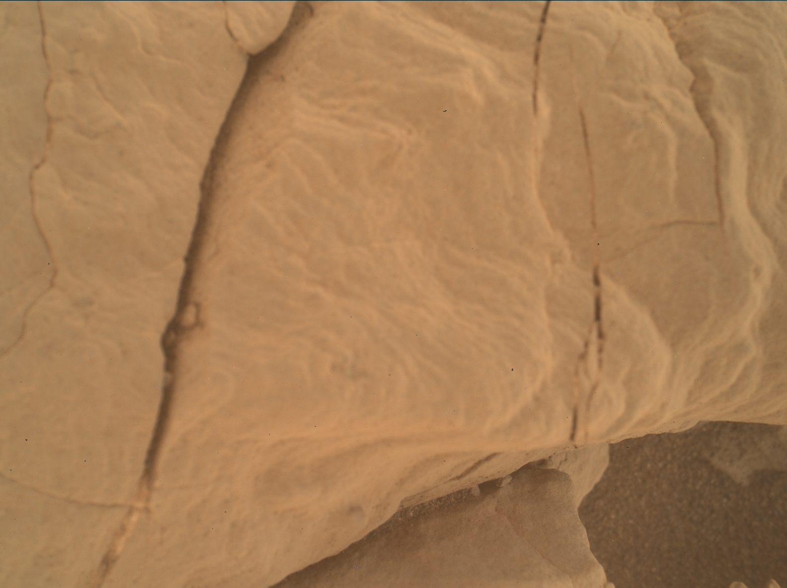 Nasa's Mars rover Curiosity acquired this image using its Mars Hand Lens Imager (MAHLI) on Sol 2645