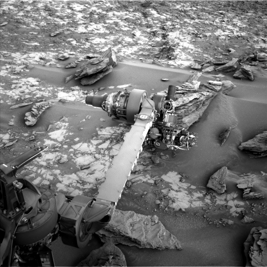 Nasa's Mars rover Curiosity acquired this image using its Left Navigation Camera on Sol 855, at drive 2414, site number 44