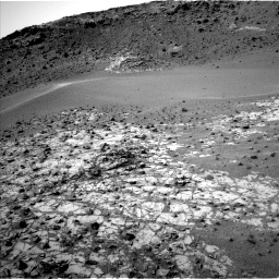 Nasa's Mars rover Curiosity acquired this image using its Left Navigation Camera on Sol 862, at drive 2420, site number 44