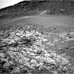 Nasa's Mars rover Curiosity acquired this image using its Left Navigation Camera on Sol 862, at drive 2426, site number 44