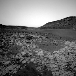 Nasa's Mars rover Curiosity acquired this image using its Left Navigation Camera on Sol 862, at drive 2450, site number 44