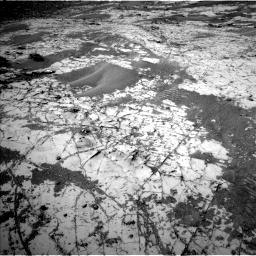 Nasa's Mars rover Curiosity acquired this image using its Left Navigation Camera on Sol 862, at drive 2462, site number 44