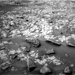 Nasa's Mars rover Curiosity acquired this image using its Left Navigation Camera on Sol 862, at drive 2558, site number 44