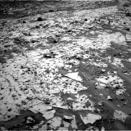 Nasa's Mars rover Curiosity acquired this image using its Left Navigation Camera on Sol 862, at drive 2714, site number 44