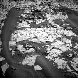Nasa's Mars rover Curiosity acquired this image using its Left Navigation Camera on Sol 862, at drive 2768, site number 44