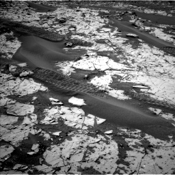 Nasa's Mars rover Curiosity acquired this image using its Left Navigation Camera on Sol 862, at drive 2786, site number 44