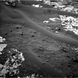 Nasa's Mars rover Curiosity acquired this image using its Left Navigation Camera on Sol 862, at drive 2834, site number 44