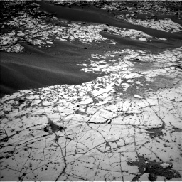 Nasa's Mars rover Curiosity acquired this image using its Left Navigation Camera on Sol 862, at drive 2882, site number 44