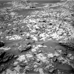Nasa's Mars rover Curiosity acquired this image using its Right Navigation Camera on Sol 862, at drive 2570, site number 44