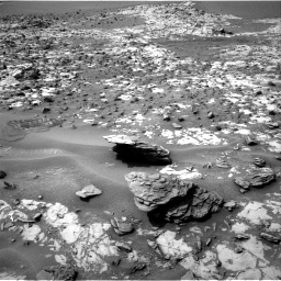 Nasa's Mars rover Curiosity acquired this image using its Right Navigation Camera on Sol 862, at drive 2582, site number 44